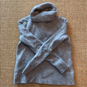 Speckled multicolor grey turtleneck